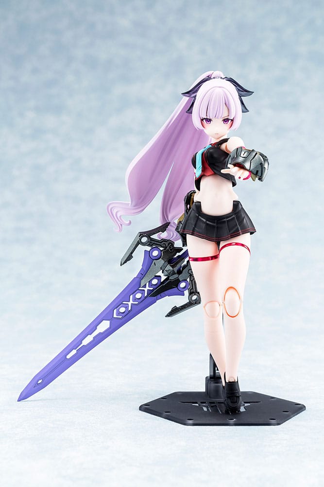Megami Device figurine Plastic Model Kit 1/1 Buster Doll Paladin Darkness Claw 17 cm