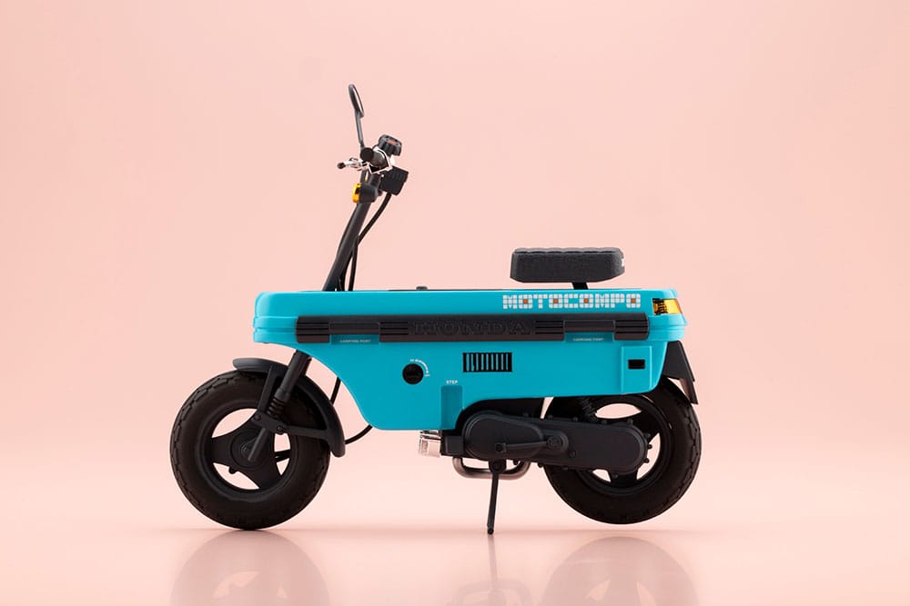 Megami Device figurine Buster Doll Series Plastic Model Kit 1/1 Knight Alice with Honda AB12 Motocompo 15 cm
