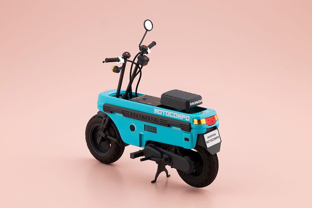 Megami Device figurine Buster Doll Series Plastic Model Kit 1/1 Knight Alice with Honda AB12 Motocompo 15 cm