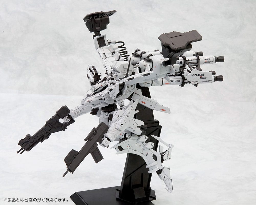 Armored Core figurine Plastic Model Kit 1/72 Lineark White-Glint & V.O.B Set (Reproduction) 16 cm