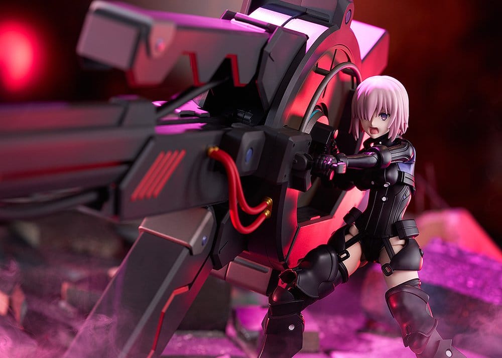 Fate/Grand Order Plastic Model Kit Plamatea Shielder/Mash Kyrielight (Ortinax) Black Barrel Edition 17 cm