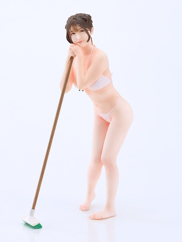 Naked Angel Plastic Model Kit 1/20 Plamax Mami Zenba 8 cm