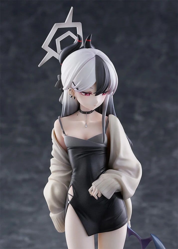 Blue Archive PVC Figurine 1/7 Kayoko (Dress) 23 cm