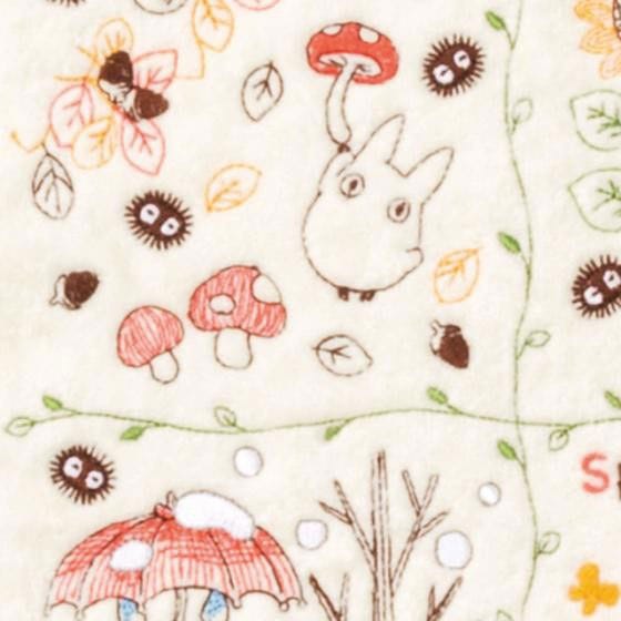 Mon voisin Totoro serviette de toilette Wreath of Nuts 25 x 25 cm