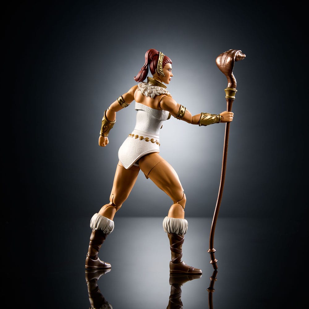 Masters of the Universe New Eternia figurine Teela 18 cm