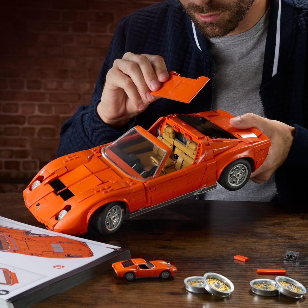 Hot Wheels Premium Mattel Brick Shop jeu de construction 1/12 Lamborghini Miura P400 SV