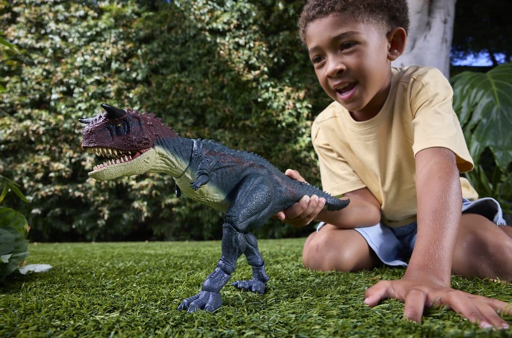 Jurassic World: Survival figurine Charge 'N Chomp Carnotaurus