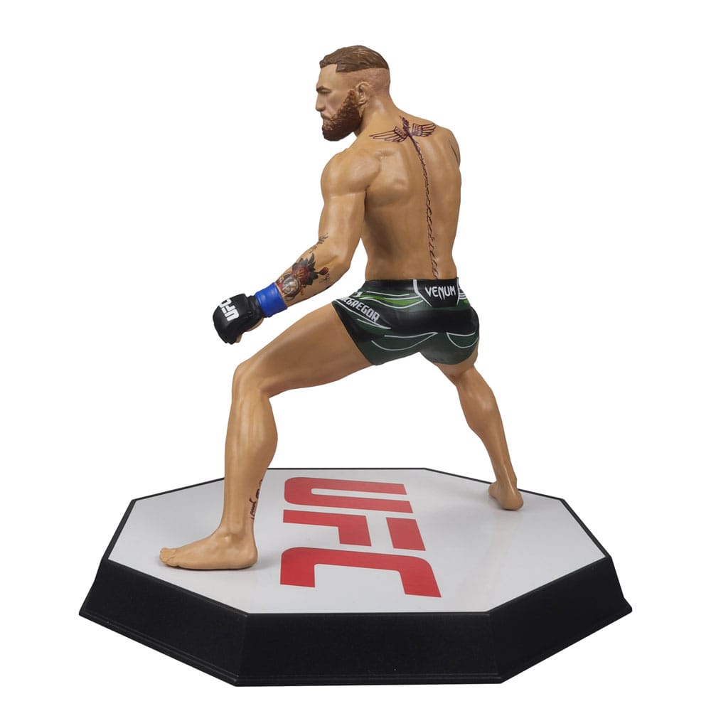 UFC Posed statuette Conor McGregor 18 cm