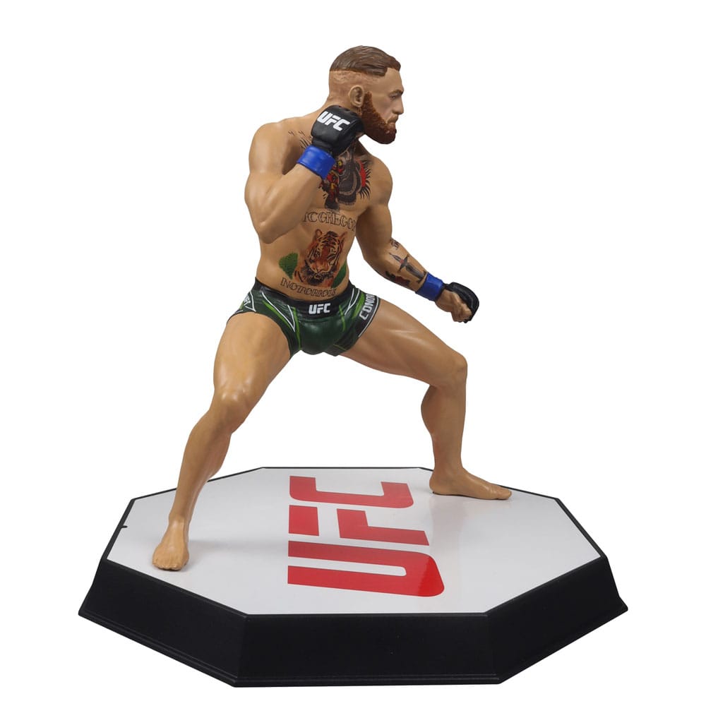 UFC Posed statuette Conor McGregor 18 cm