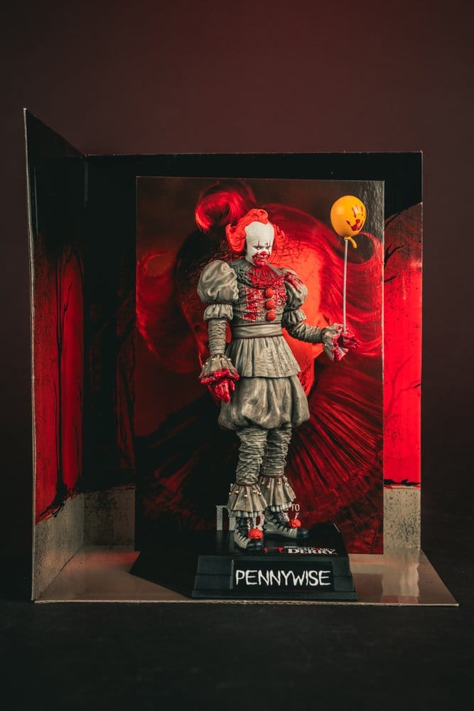 Ça Welcome to Derry Movie Maniacs figurine Pennywise (Bloody) 16 cm