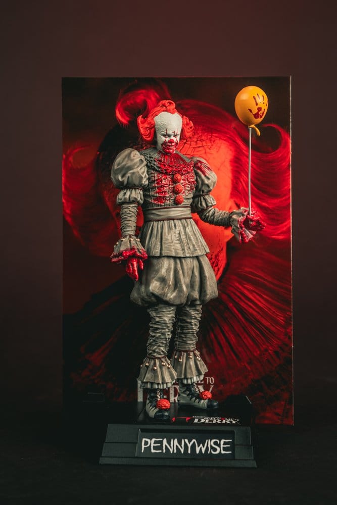 Ça Welcome to Derry Movie Maniacs figurine Pennywise (Bloody) 16 cm