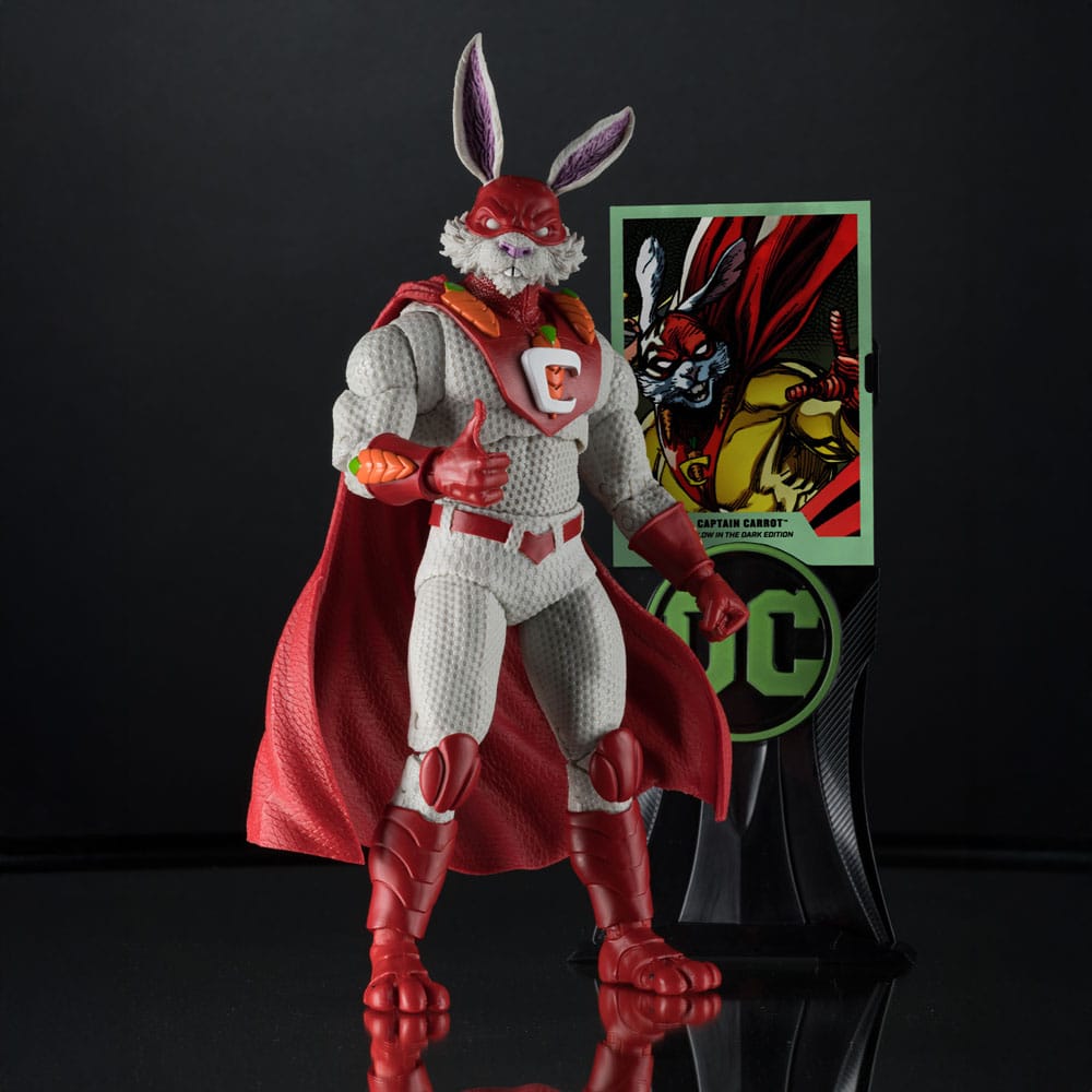 DC Multiverse figurine Captain Carrot (Justice League Incarnate) Glow In The Dark Edition (Gold Label) 18 cm