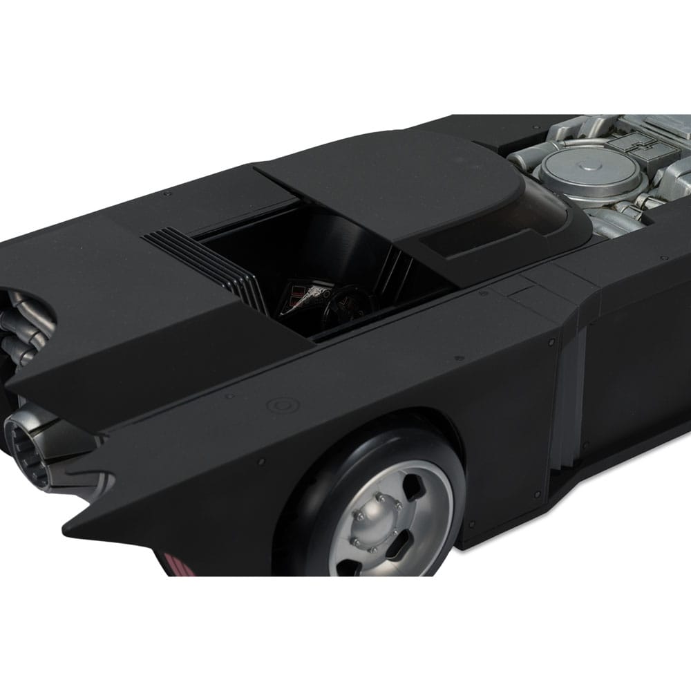 DC Rebirth DC Multiverse véhicule Batmobil 58 cm