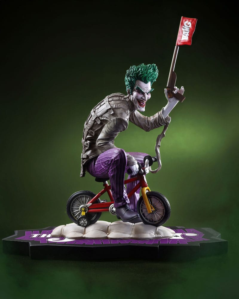 DC Direct statuette  1/10 The Joker: Purple Craze - The Joker by Kaare Andrews 18 cm