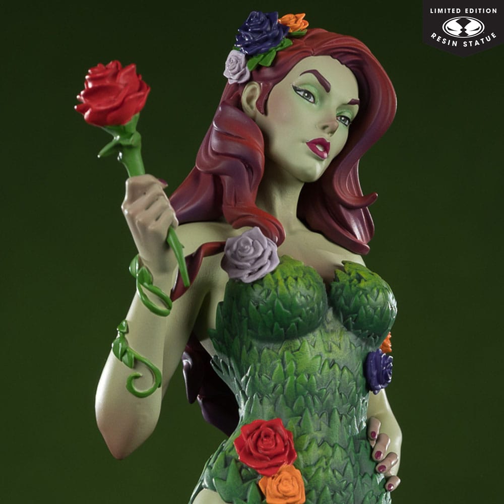 DC Direct Cover Girls statuette 1/8 Poison Ivy by J. Scott Campbell 24 cm