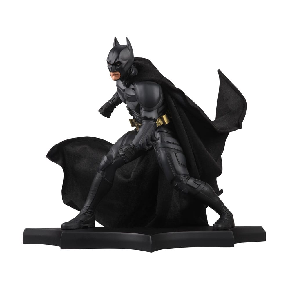 DC Direct statuette  DC Movie Statues Batman (The Dark Knight) 24 cm