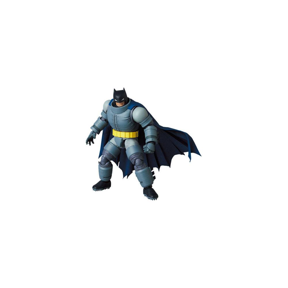 Batman figurine MAFEX Armored Batman (TDKR) 16 cm (re-run)