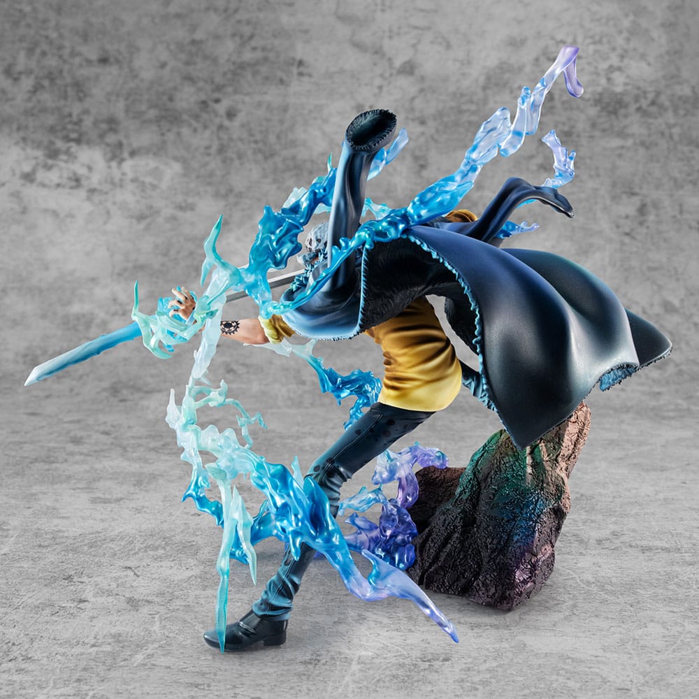 One Piece statuette PVC Portrait Of Pirates WA-MAXIMUM Trafalgar Law The Surgeon of Death Awaken Ver. 27 cm