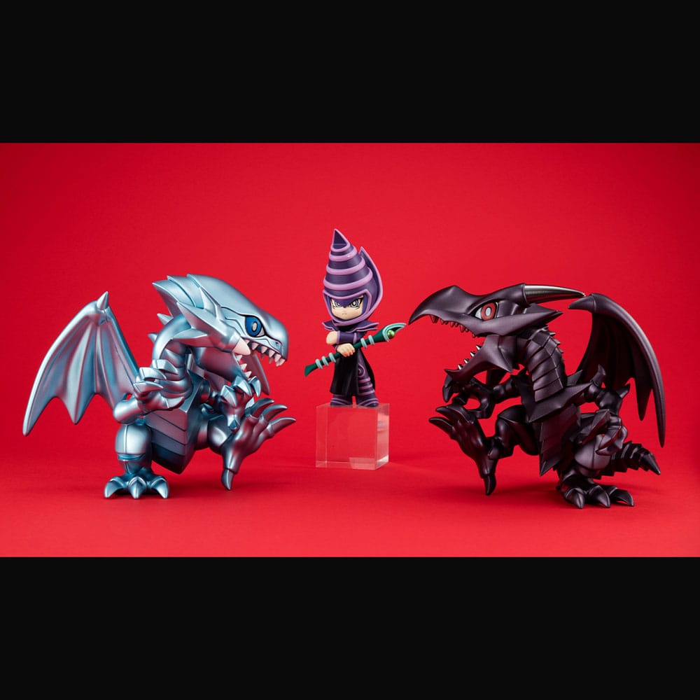 Yu-Gi-Oh! Duel Monsters statuette PVC Megatoon Red Eyes Black Dragon 13 cm