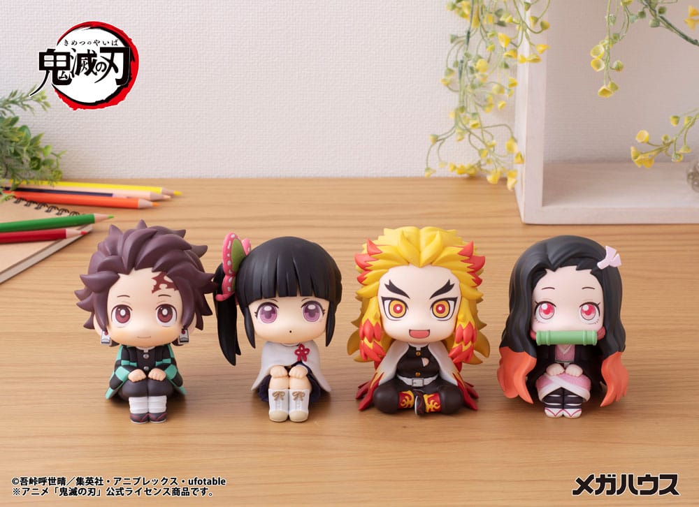 Demon Slayer Kimetsu no Yaiba statuette PVC Look Up Tanjiro Kamado 11 cm