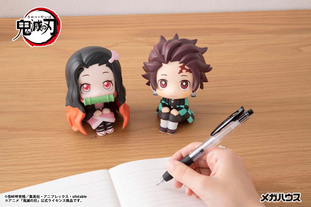 Demon Slayer Kimetsu no Yaiba statuette PVC Look Up Nezuko Kamado 11 cm