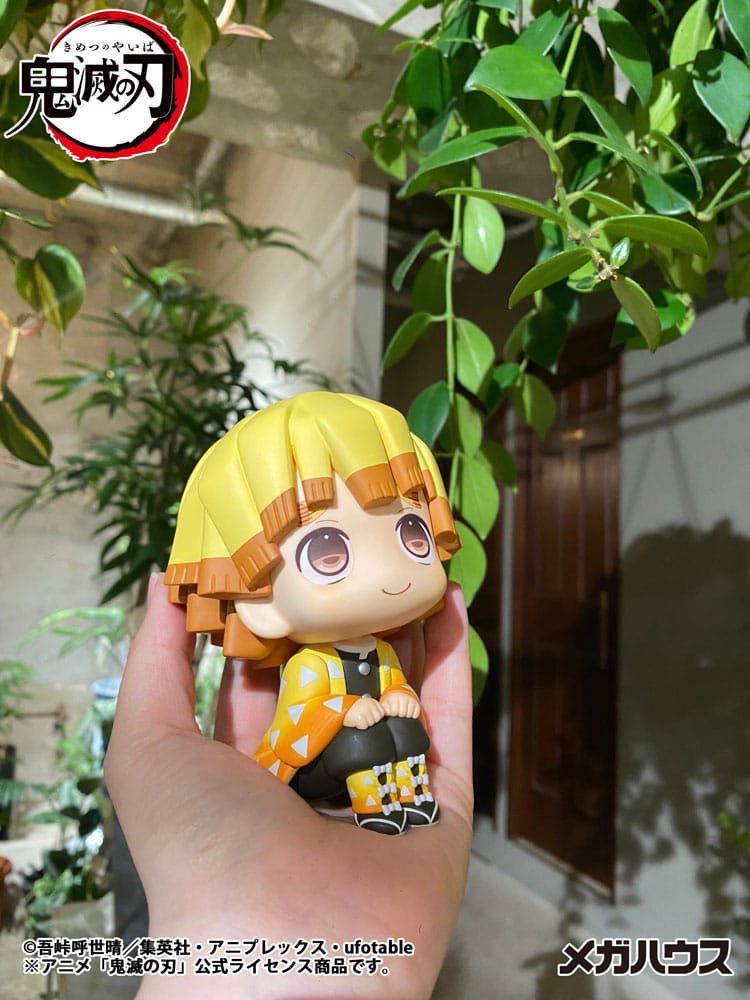 Demon Slayer Kimetsu no Yaiba statuette PVC Look Up Zenitsu Agatsuma Smile Ver. 11 cm