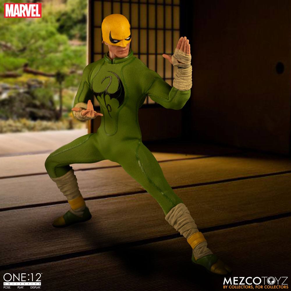 Marvel Comics One:12 Collective figurine 1/12 Iron Fist 17 cm