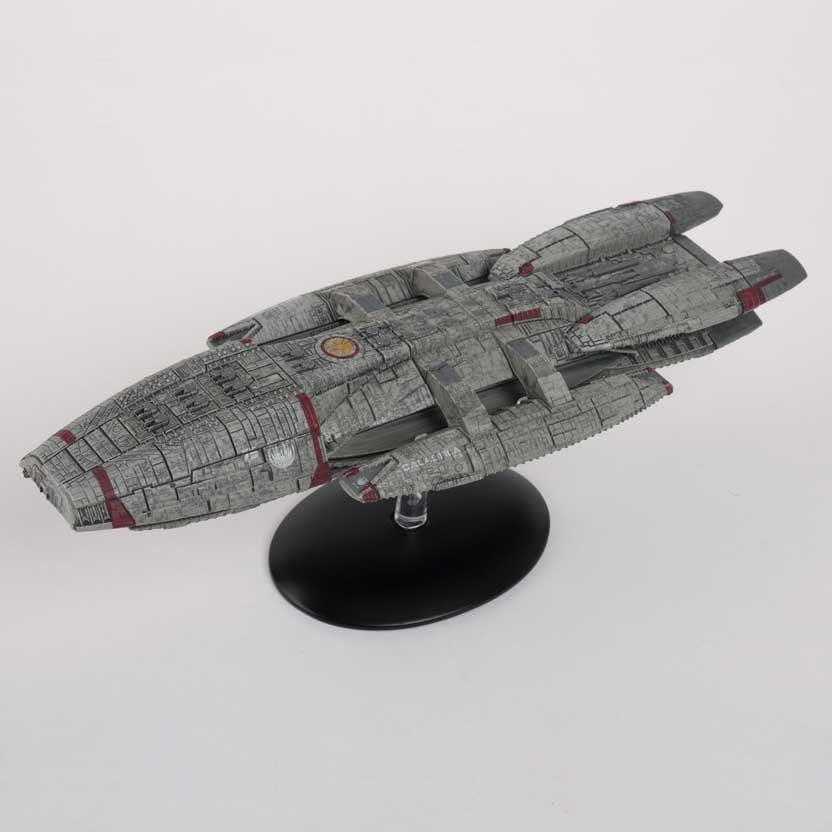 Battlestar Galactica Blood and Chrome modèle Battlestar Galactica 27 cm