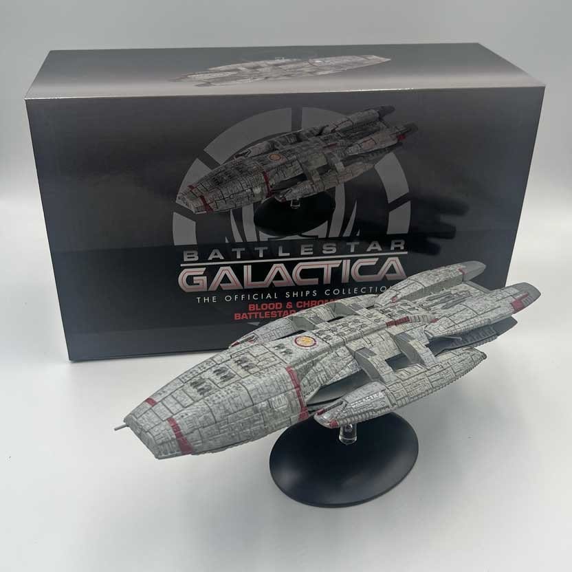 Battlestar Galactica Blood and Chrome modèle Battlestar Galactica 27 cm