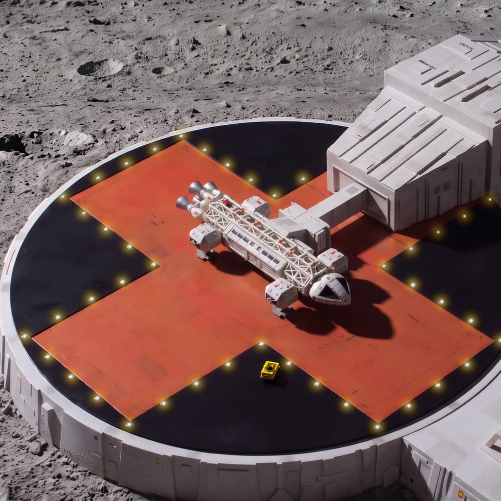Cosmos 1999 coffret de jeu Landing Pad (with Eagle Transporter) 46 cm
