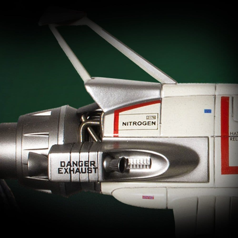 UFO, alerte dans l'espace Deluxe Die-Cast réplique Interceptor 18 cm