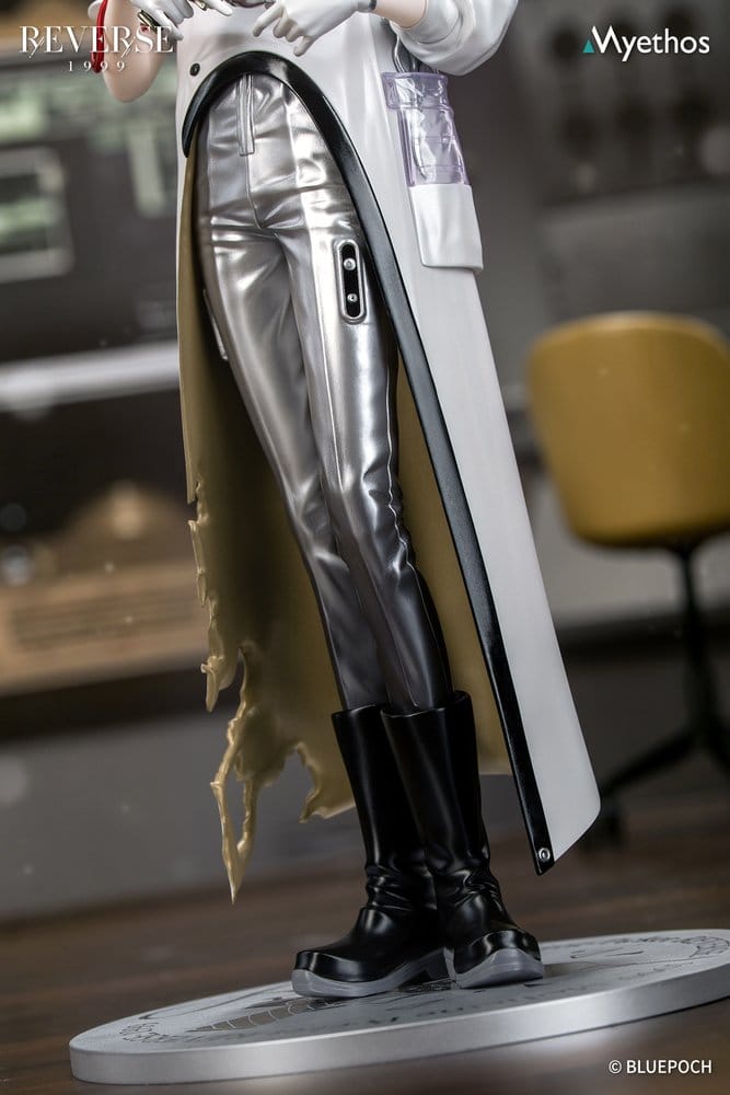 Reverse: 1999 figurine PVC Gift+ Medicine Pocket 23 cm