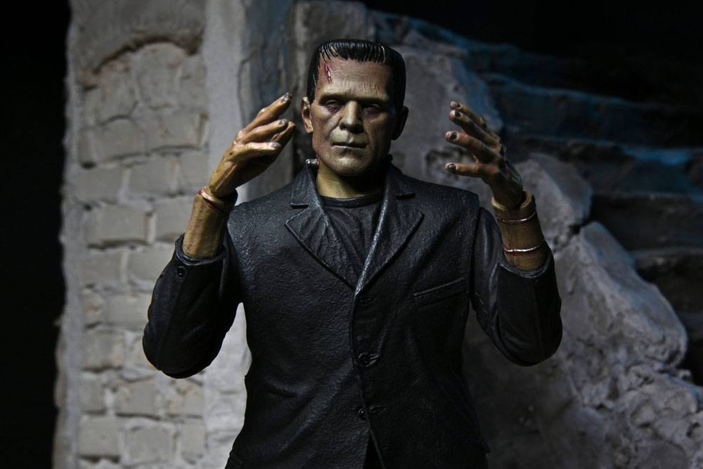 Universal Monsters figurine Ultimate Frankenstein's Monster (Color) 18 cm