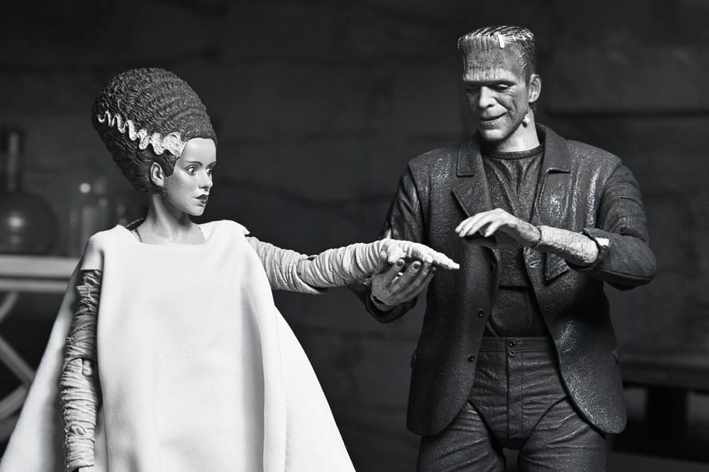 Universal Monsters figurine Ultimate Frankenstein's Monster (Bride of Frankenstein) (B&W) 18 cm