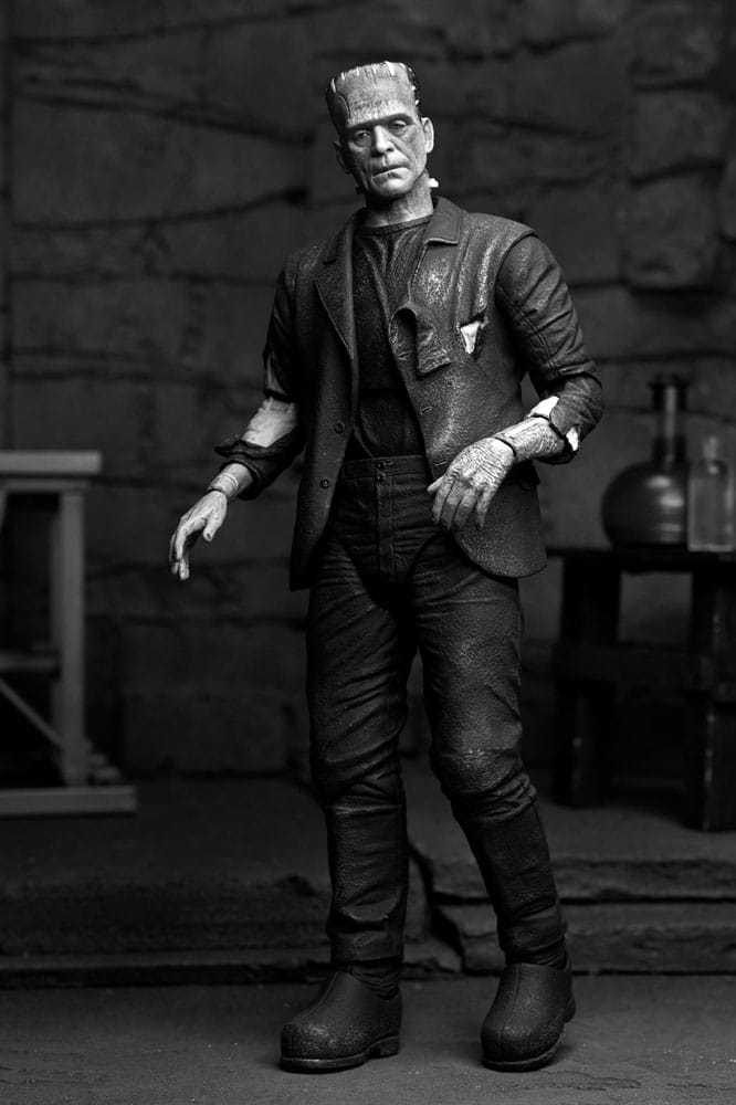 Universal Monsters figurine Ultimate Frankenstein's Monster (Bride of Frankenstein) (B&W) 18 cm