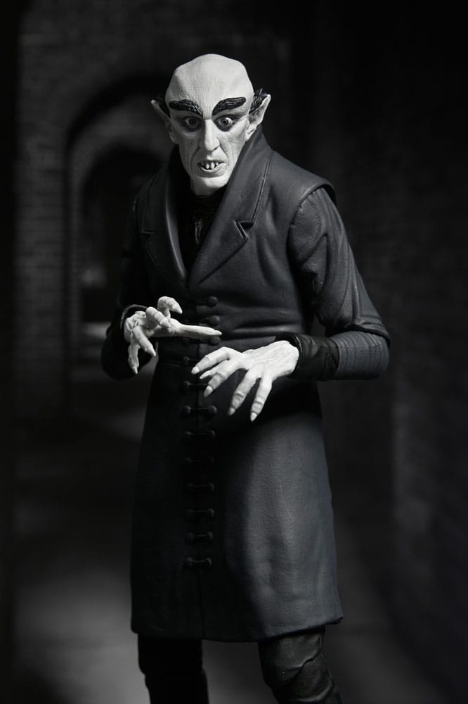 Nosferatu (1922) figurine Ultimate Count Orlok 18 cm