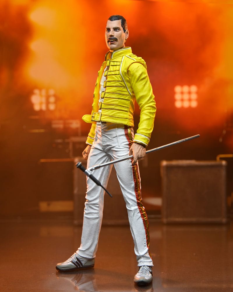 Freddie Mercury figurine Freddie Mercury (Yellow Jacket) 18 cm