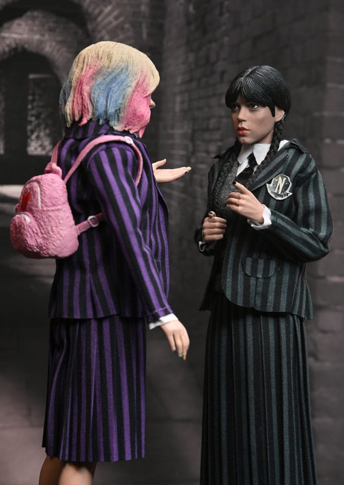 Wednesday Pack de 2 figurines Wednesday Addams (Nevermore Uniform) and Enid 20 cm