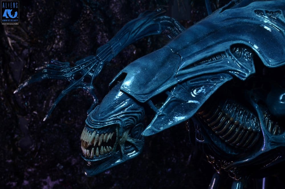 Aliens Ultra Deluxe figurine Alien Queen (40th Anniversary) 38 cm