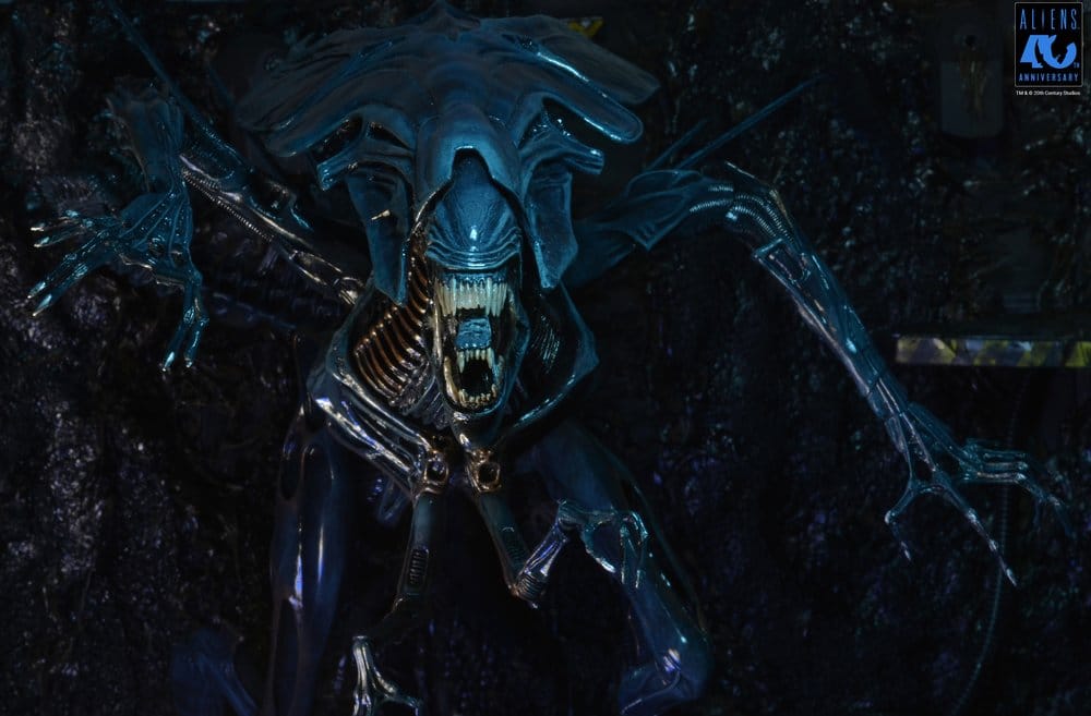 Aliens Ultra Deluxe figurine Alien Queen (40th Anniversary) 38 cm