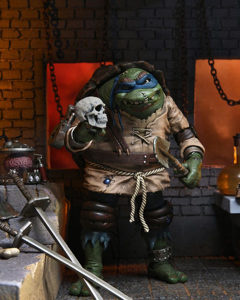 Universal Monsters x Teenage Mutant Ninja Turtles figurine Ultimate Leonardo as The Hunchback 18 cm