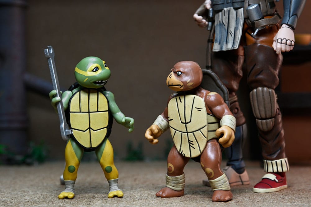 Tortues Ninja (The Last Ronin The Lost Years) figurine Synja Grammy April with Baby Yi & Moja 18 cm