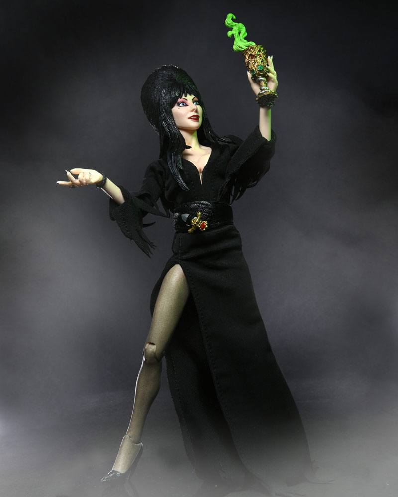 Elvira, Mistress of the Dark figurine Clothed 20 cm