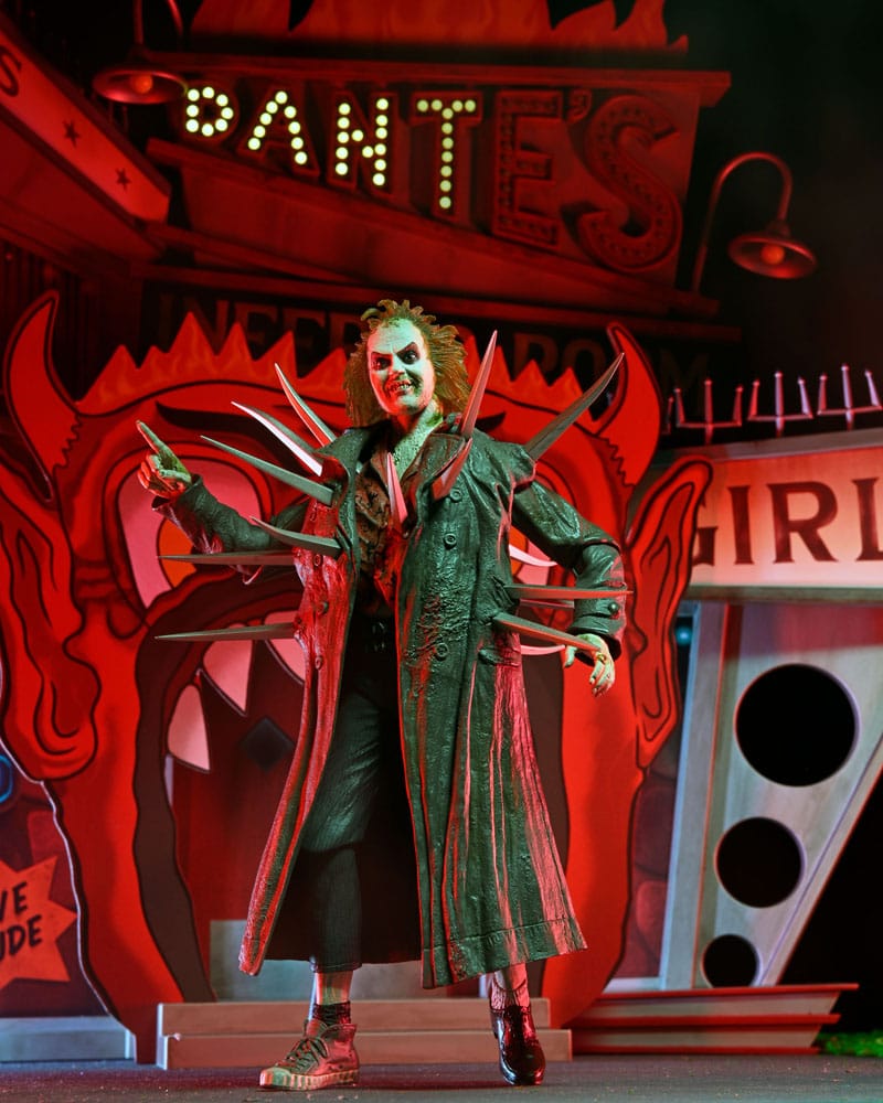 Beetlejuice (1988) diorama Trenchcoat with Spikes Inferno Room Deluxe Set