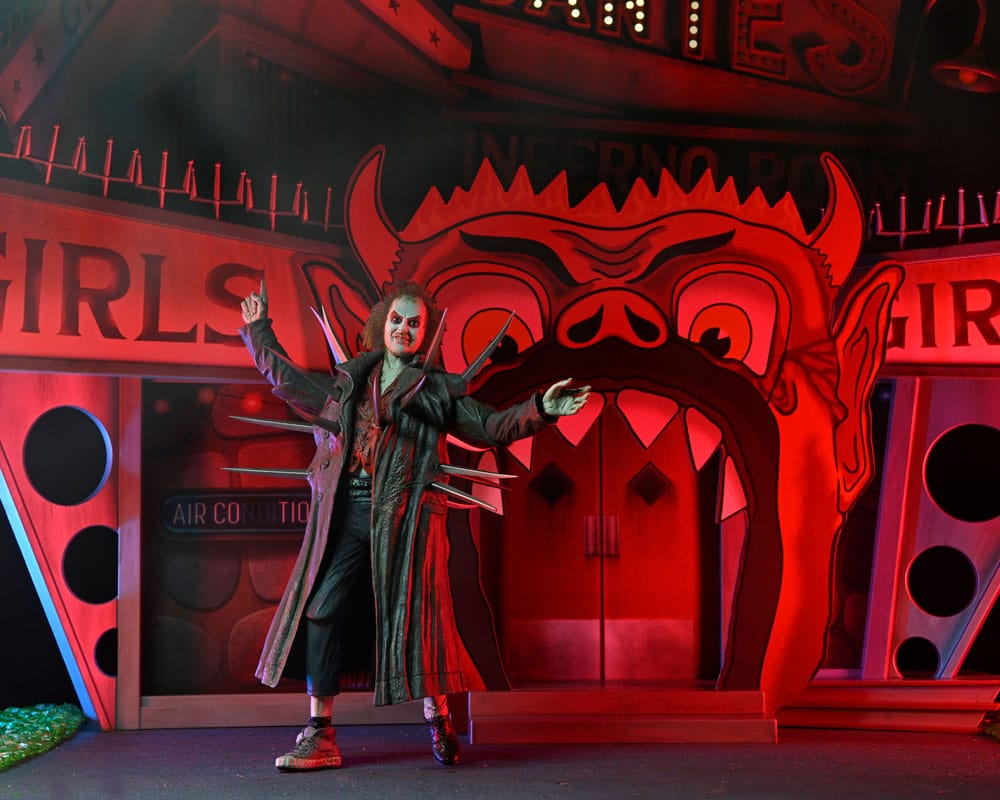 Beetlejuice (1988) diorama Trenchcoat with Spikes Inferno Room Deluxe Set