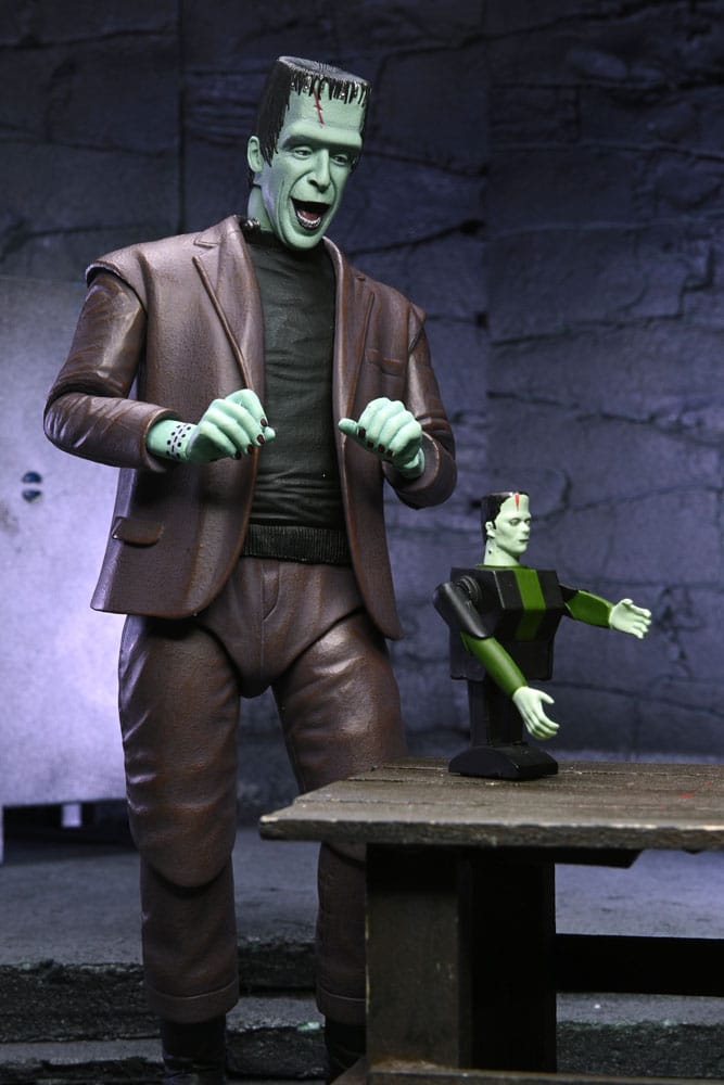 Rob Zombie's The Munsters figurine Ultimate Herman Munster 18 cm