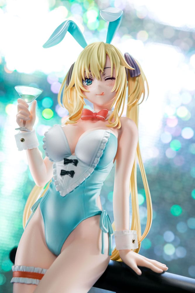 The Demon Sword Master of Excalibur Academy statuette 1/6 Regina Mercedes wearing Bunny costume with Nip Slip Gimmick System 27 cm