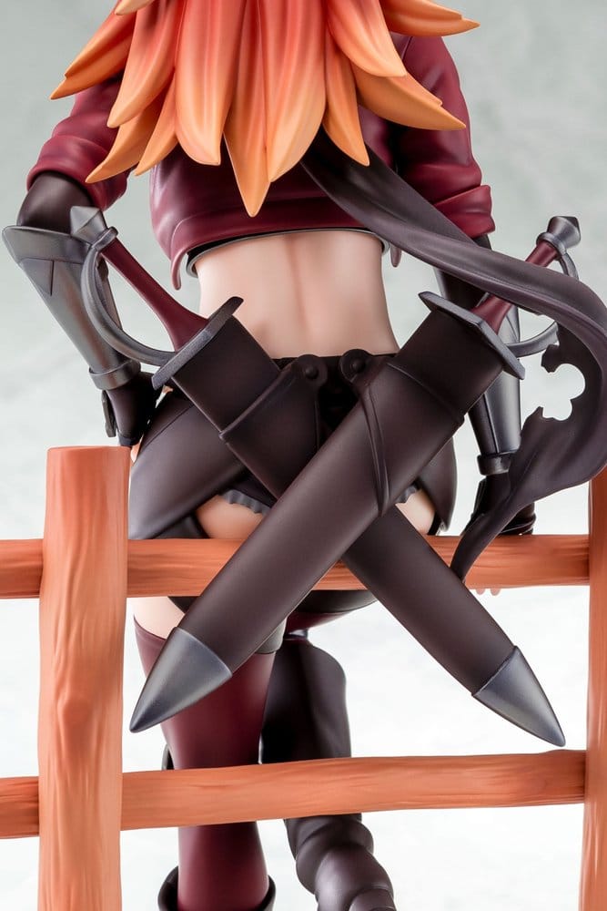 Old Country Bumpkin to Master Swordsman figurine PVC 1/6 Surena Lysandra 25 cm