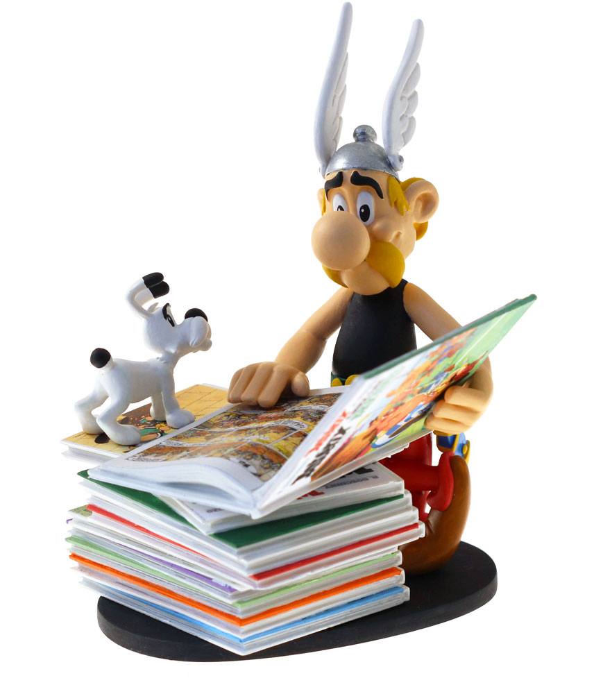 Asterix statuette Collectoys Asterix pile d'albums 2nd Edition 23 cm