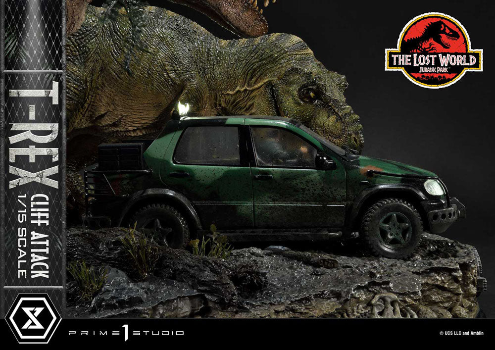 Jurassic World: The Lost World statuette 1/15 T-Rex Cliff Attack Bonus Version 53 cm